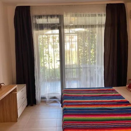 Life Apartment *