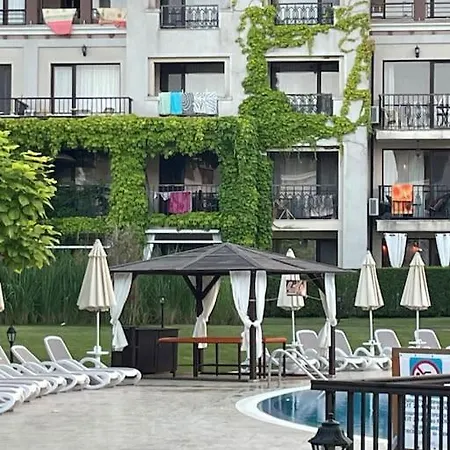 Life Apartmán